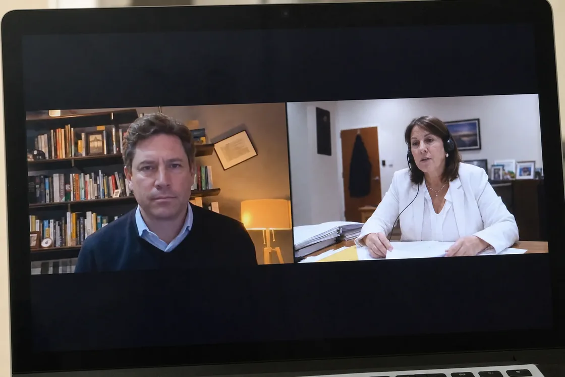 Investor and industry expert on a recorded video call
